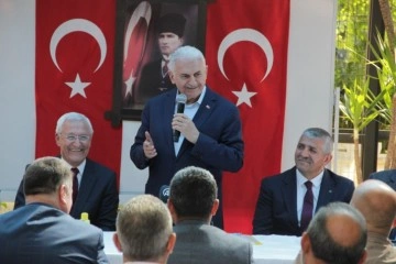 AK Partili Binali Yıldırım: 'Cumhurbaşkanımız ÖTV muafiyeti konusunda cömert davrandı'