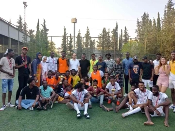 Akdenizli Afrikalılar futbol  turnuvasında ter döktü
