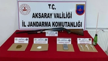 Aksaray’da jandarmadan uyuşturucu operasyonu
