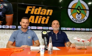 Alanyaspor, Fidan Aliti ile sözleşme imzaladı