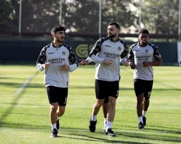 Alanyaspor, Trabzonspor hazırlıklarına başladı
