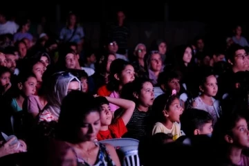 Altın Koza festivali öncesi yazlık sinema keyfi