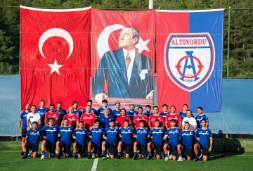 Altınordu sezonu açtı
