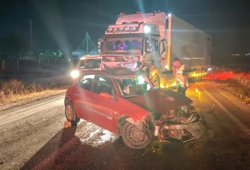 Amasya’da tır ile otomobil çarpıştı: 1 ölü
