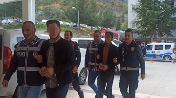 Amasya polisinden telefon dolandırıcılarının ‘beyin takımı’na operasyon: 5 tutuklama
