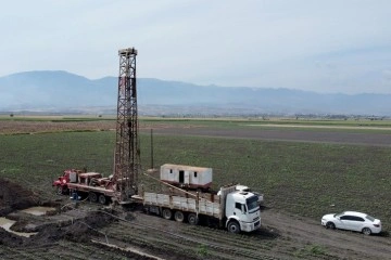 Amik Ovası'nda depremin vurduğu su kuyuları açılıyor