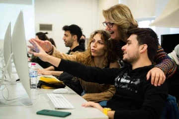 Anadolu Üniversitesi geleceğin medya uzmanlarını yetiştiriyor
