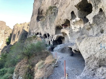 Ankara’da Frigler döneminden kalma İnönü Mağaraları turistlerin yeni adresi
