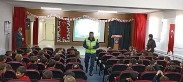 Ankara’da jandarmadan okullarda trafik güvenliği eğitimi
