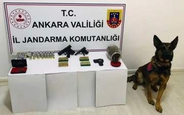 Ankara’da jandarmadan uyuşturucu operasyonu: 3 kişi tutuklandı
