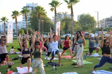 Antalya Büyükşehir’den Dünya Yoga Günü’ne özel etkinlik
