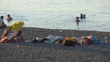 Antalya’da dünyaca ünlü sahil açık hava oteline döndü
