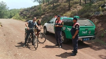 Antalya’da jandarmadan ormanlık alanlara girenlere uyarı
