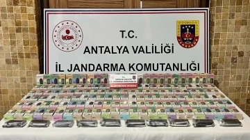 Antalya’da kaçak 287 elektronik sigara ele geçirildi
