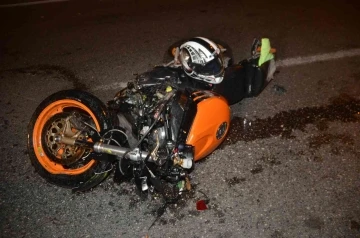 Antalya’da motosiklet kaza yapan araçlara çarptı: 1 ağır yaralı
