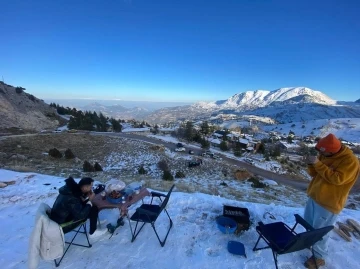 Antalya’da SUV tipi araç uçurumdan uçtu, korku dolu anlar kamerada
