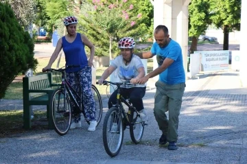 Antalya’da temel bisiklet sürüş eğitimi
