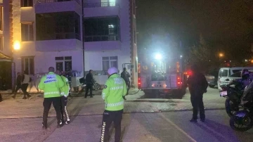 Apart dairede yangın çıktı, 3 kişi dumandan etkilendi
