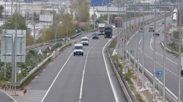 Araçların saatlerce mahsur kaldığı D100’de trafik normale döndü
