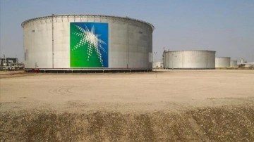 Aramco dünyanın en büyük petrokimya ayrıştırma tesisini kuracak