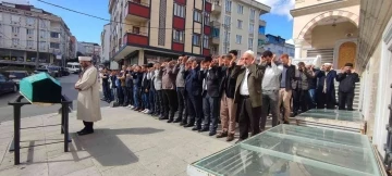 Arnavutköy’de çıkan yangında ölen otizmli çocuk son yolculuğuna uğurlandı
