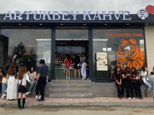 Artukbey Kahve Üniversitede Şube açtı