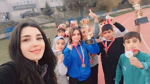 Aşkale atletizmde başarısını sürdürüyor
