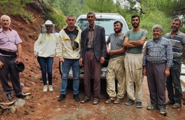 Atburgazı Mahallesi’nde arılı kovan tespiti yapıldı
