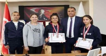 Atletizmde Türkiye birinci ve ikincisi Gaziantep’ten