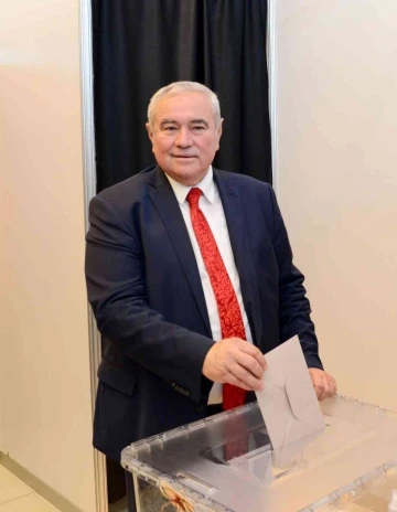 ATSO seçimlerini mevcut Başkan Davut Çetin’in kırmızı listesi kazandı
