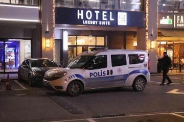 AVM’nin otel odasında ölü bulundu, ekipler harekete geçti
