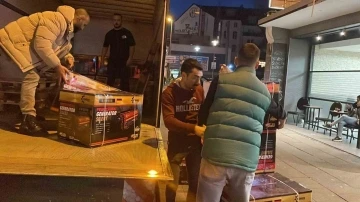 Avrupadaki Kayserililerden Deprem Bölgesi’ne Jeneratör ve Tıbbi Yardım
