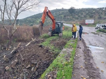 Aydın Büyükşehir Belediyesi Özbaşı’nın köprü sorununa el attı
