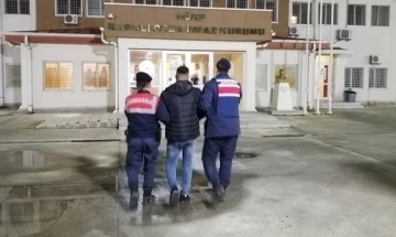 Aydın’da ’parada sahtecilik’ suçundan aranan şahıs yakalandı
