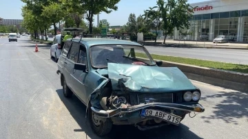 Aydın’daki kazada araçlarda maddi hasar oluştu
