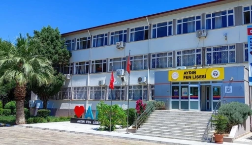 Aydın Fen Lisesi, 6 projesiyle zirvede yer aldı
