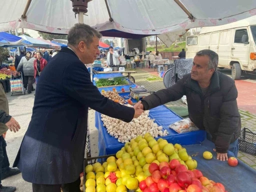 AYESOB Başkanı Künkcü, pazar esnafı ile bir araya geldi
