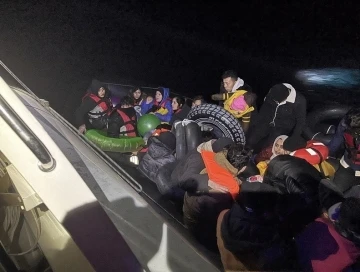 Ayvacık açıklarında 40 kaçak göçmen yakalandı
