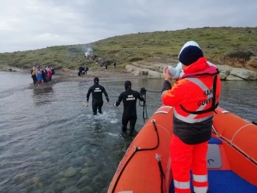Ayvalık’ta 28 göçmen Sahil Güvenlik tarafından kurtarıldı
