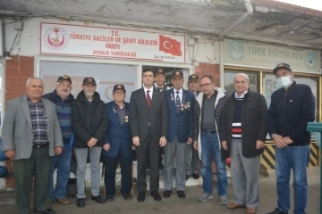 Ayvalık’ta Başsavcı Demirbaş gazileri unutmadı
