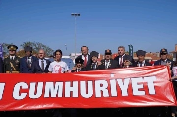 Ayvalık’ta Cumhuriyet coşkusu
