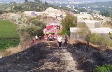 Bahçe yangını büyümeden söndürüldü
