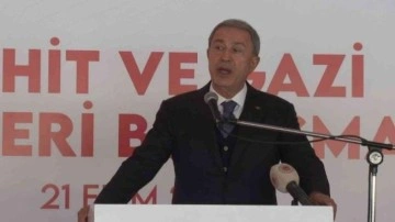 Bakan Akar: Yıl başından bu yana 3 bin 148 terörist etkisiz hale getirildi