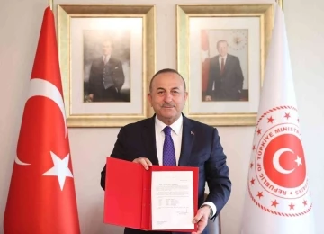 Bakan Çavuşoğlu: &quot;Ülkemizin BM nezdinde yabancı dillerdeki adını da ’Türkiye’ olarak tescil ediyoruz&quot;
