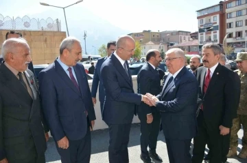 Bakan Güler Hakkari’de
