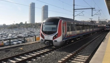 Bakan Karaismailoğlu: “Kurban Bayramı’nda 408 bin vatandaşımız trenlerle seyahat etti”
