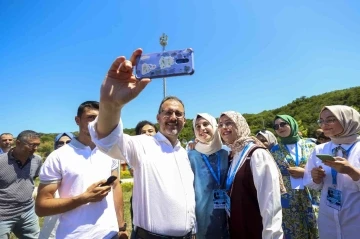 Bakan Kasapoğlu’ndan genç hekimler kampına ziyaret
