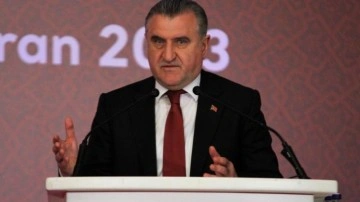 Bakan Osman Aşkın Bak: Biz gençlerimizin emrindeyiz