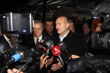 Bakan Soylu: &quot;Birileri egzajere edebilir, birileri viral videolar hazırlayabilir ama biz 3 kişinin zihnine bunu sokalım yeter&quot;
