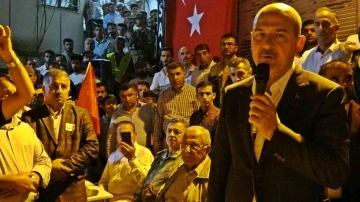 Bakan Soylu, şehit olan güvenlik korucularının taziyesine katıldı
